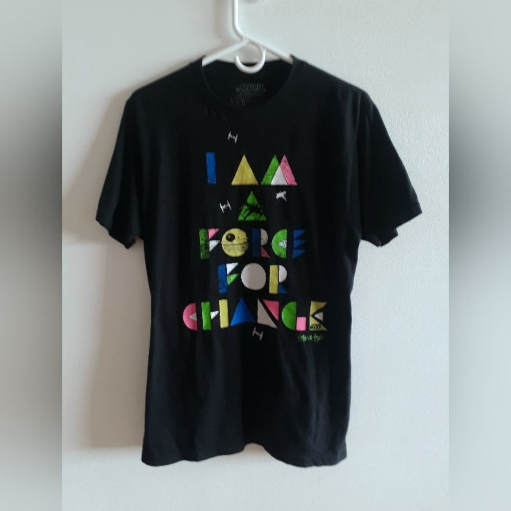 Star Wars UNICEF Charity Limited Edition T-shirt, Men - Picture 2 of 11